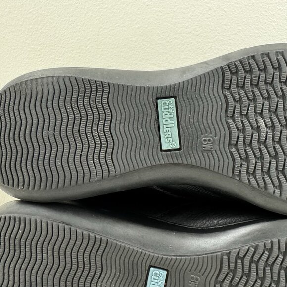 Cobbie Cuddlers Black Leather Upper Zip Comfort Walking Shoes Size 8 Wide - Picture 11 of 14